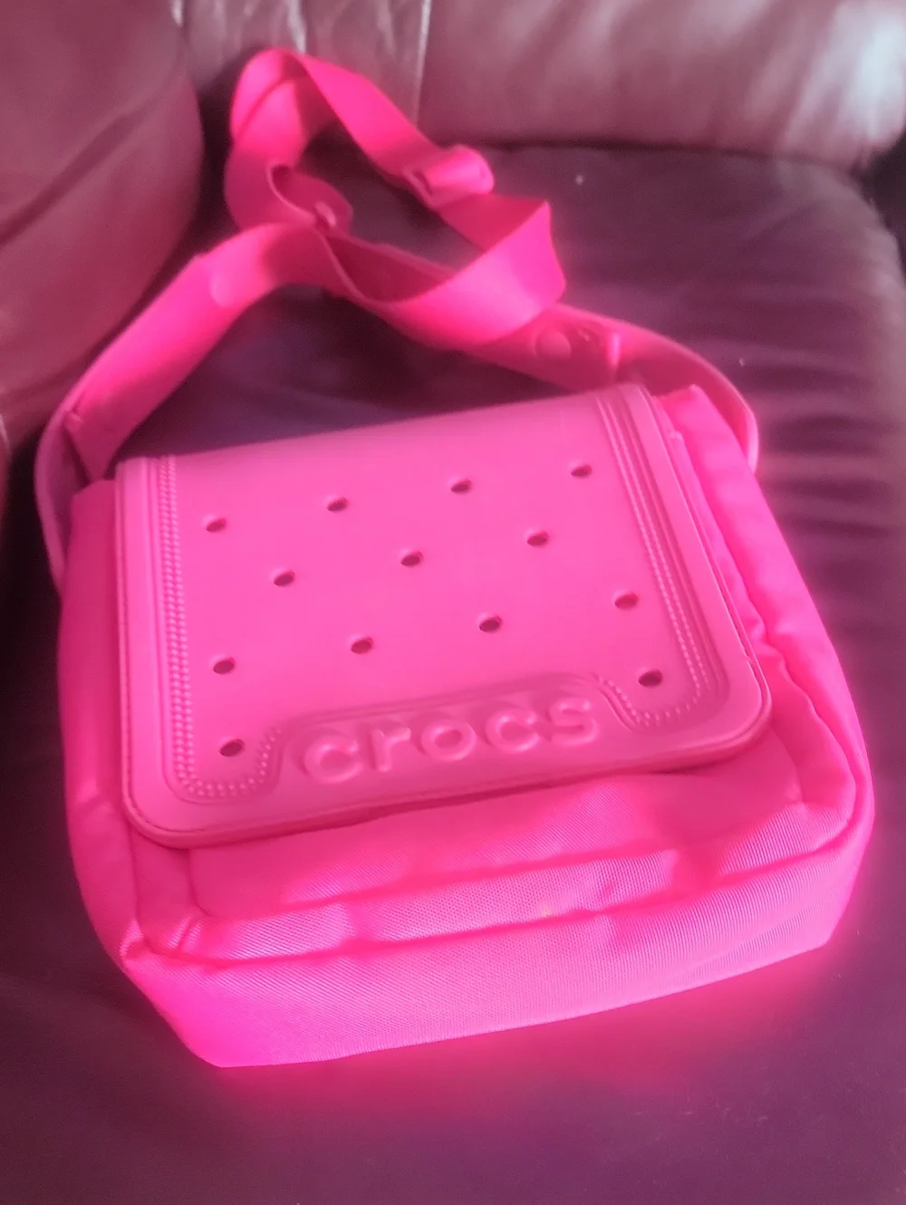 CROCS Hot Pink Crossbody Bag with Adjustable Strap - Picture 1 of 6